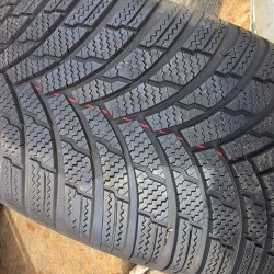 255 55 R18 Firestone Winterhawk4 8мм 21г.