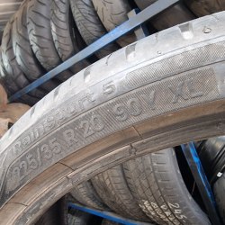Пара шин 225 35 R20 Uniroyal Rain sport 5 20г. Остаток 95%