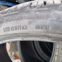 Пара шин 225 35 R20 Uniroyal Rain sport 5 20г. Остаток 95%