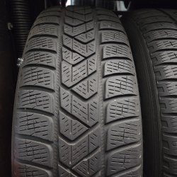 Комплект шин 215 65 R17 Pirelli Scorpion winter 18г. Остаток 70%