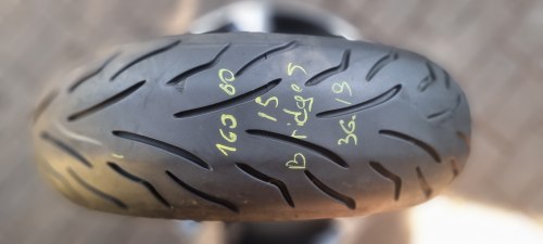 160 60 r15 Bridgestone Battlax SCr 36.19г.95%остаток