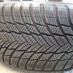 Комплект шин 255 50 R20 Bridgestone Blizzak lm 001 (AO) остаток 90% 19г