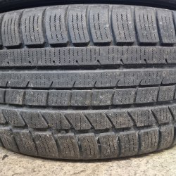 Пара шин 275 40 r20 Hankook Icebear w300A 6mm 14г.