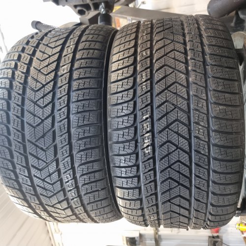 Пара 305 30 r20 Pirelli Sottozero 3 (L) Lamborghini 103w нов.19г. 8мм.