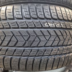 Пара 305 30 r20 Pirelli Sottozero 3 (L) Lamborghini 103w нов.19г. 8мм.