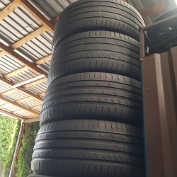 Комплект шин 245 40 R20 Kumho Ecsts ps71 зад 275 35 R20 22г.