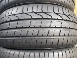 Пара шин 235 45 R20 Pirelli P zero MO 20-22г. Остаток 95%