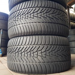 Комплект шин 275 35 R21 Hankook Winter i cept evo 3 22г. Зад 315 30 R21 21г. Остаток 99%