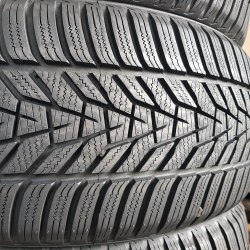 Комплект шин 235 55 R19 Hankook Winter i cept evo 3x 23г. Остаток 99% зад 255 50 R19