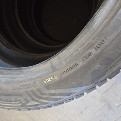 Комплект шин 245 45 R18 Vredestein Quatrac pro giugiaro design 20-22г. Остаток 6мм