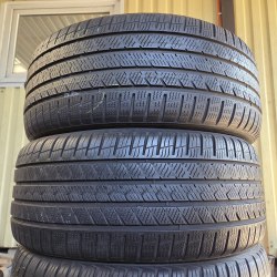 Комплект шин 245 45 R18 Vredestein Quatrac pro giugiaro design 20-22г. Остаток 6мм