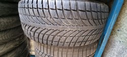 Комплект шин 245 65 r17 Michelin Latitude alpin la2 остаток 90% 111H 6.5 -7mm 39.22г