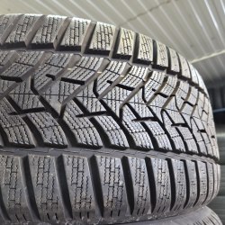 Пара шин 245 45 R17 Dunlop Winter sport 5 42н.22г. Остаток 98% 8.8мм