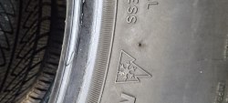 Комплект шин 225 55 r17 Goodyear ULTRAGRIP performance 8 97H Остаток90% 19г