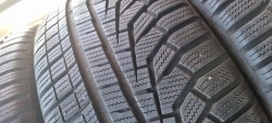 Комплект шин 235 45 r17 Hankook Winter i cept evo 2 Остаток 90% 7мм