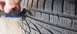 Комплект шин 225 55 R17 Hankook Winter icept evo rf17. Годспилен