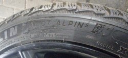 Пара шин 235 40 r18 Michelin Pilote Alpin 5 22г. 7.5мм 99%остаток