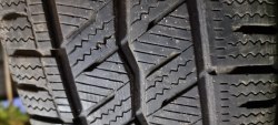 Пара шин 215 65 r16 Hankook Winter icept lV 7mm 21г.можно с дисками на vwT5