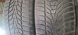 Пара шин 235 50 r19 Hankook Winter icept evo 3 23г. 99%остаток косм. Борт