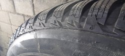 Пара шин 215 65 r17 Bridgestone Blizzak lm 001 8.2мм остаток 95% 18г