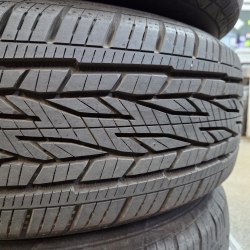 Комплект шин 215 65 r16 Continental ContiCrossContact LX2 18г. Остаток 99% 8mm