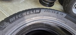 235 55 r19 Michelin Cross climate 2 VOL 42н. 21г. 6мм 85% остаток