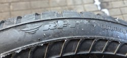 Комплект шин 205 60 R16 Bridgestone Drive Guard Winter RSC остаток 95%