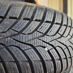 Пара шин 205 60 R16 Ceat Winter Drive 22г остаток 98% как новые