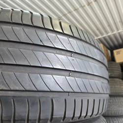 Пара шин 235 55 R17 Michelin Primacy 4 19г-22г. Остаток 5.3мм