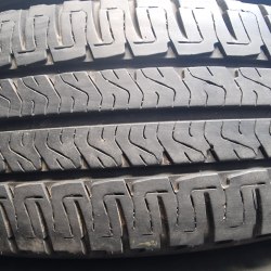 Комплект шин 225 75 R16C Michelin Agilis camping 19г. Остаток 8+мм