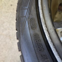 225 40 r19 Continental All Season Contact 22г. Остаток 6.4мм