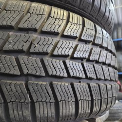 Пара шин 225 50 R17 Tyfoon Eurosnow 3 22г остаток 9мм