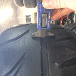 Комплект шин 245 40 r18 Toyo Proxes r888r gg 1819г.