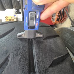 Комплект шин 245 40 r18 Toyo Proxes r888r gg 1819г.