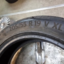 205 55 r19 Continental PremiumContact6 99%остаток 22г.8мм