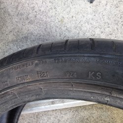 235 40 r19 Pirelli Pzero pz4 6.5 мм