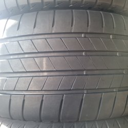 Комплект шин 255 45 r18 Bridgestone Turanza T005 20г.5.2.mm 5.6mm 85% остаток