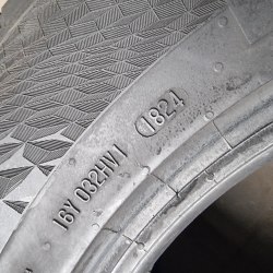 Пара шин 225 65 r17 Continental UltraContact 5.2mm 80%остаток