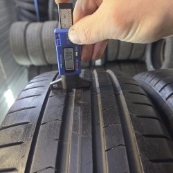 Пара шин 225 50 R18 Pirelli P zero ☆ остаток 6мм. 17г