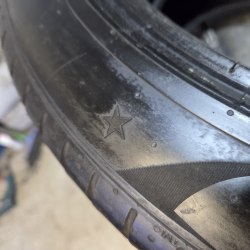 Пара шин 225 50 R18 Pirelli P zero ☆ остаток 6мм. 17г