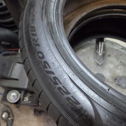 Пара шин 225 50 R18 Pirelli P zero ☆ остаток 6мм. 17г