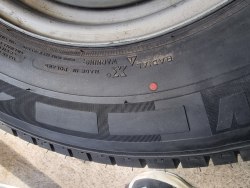 225 75 r16c Michelin Agilis 116/118R б.г 9mm. Нов. С запаски