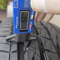 Пара шин 245 50 R19 Bridgestone Dueler H/P sport as ☆ RFT RSC 24г. Остаток 5.2мм