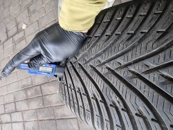 Пара шин 235 50 r18 BF Goodrich g-ForceWinter 6.5mm 90% остаток 2820г.