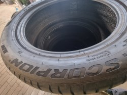 Комплект шин 235 50 r20 Pirelli Scorpion elect АО 6.5mm 22.22.22.21г 95%остаток