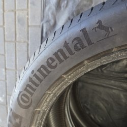 Пара шин 235 50 r19 Continental PremiumContact 6 23г-20г. Остаток 6.4мм