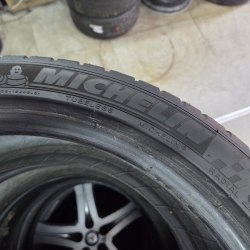 Пара шин 235 40 R18 Michelin Pilot Sport 3 19г остаток 6мм