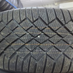 Комплект шин 235 55 R19 Continental Viking Contact 7 22г зад 255 50 R19 21г разноширокие