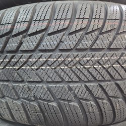 Комплект шин 255 50 R18 Bridgestone Blizzak LM.001 MO 20г
