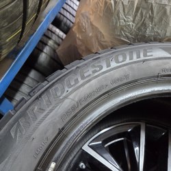 Комплект шин 255 50 R18 Bridgestone Blizzak LM.001 MO 20г